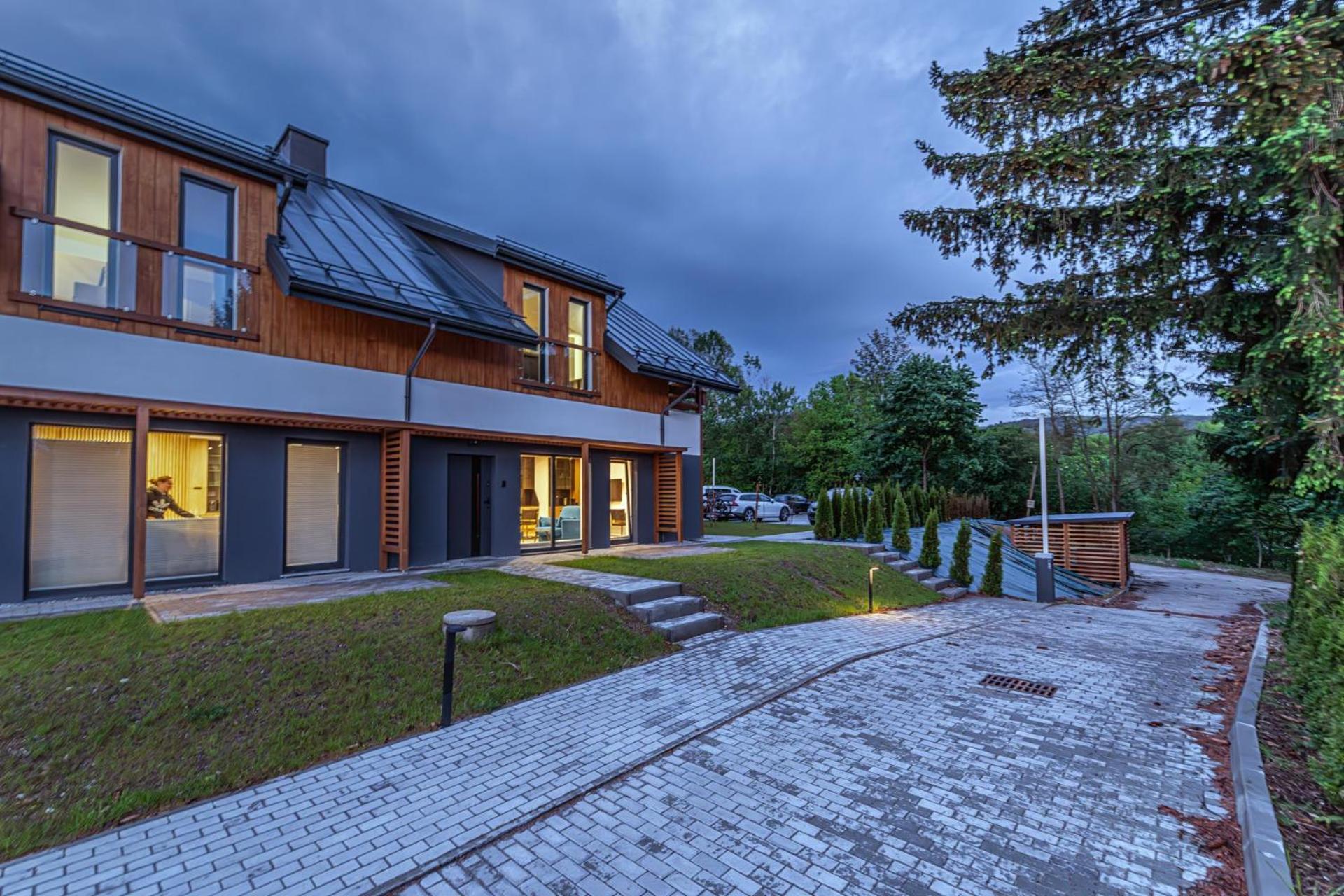 Apartamenty Activ Zdroj Lądek-Zdrój Esterno foto